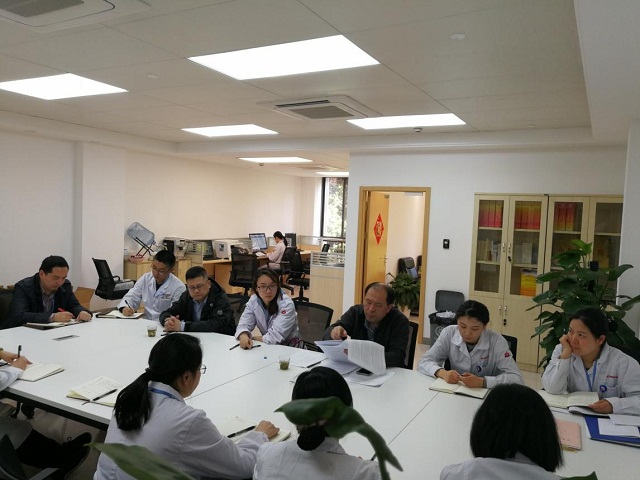 第四党支部召开换届选举会议