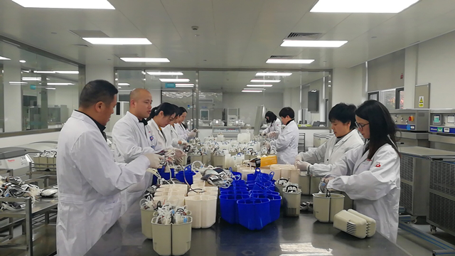 新春不打烊 爱心不放假
