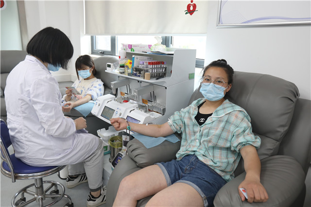 “高考后，我们一起去完成我们的热血梦！”